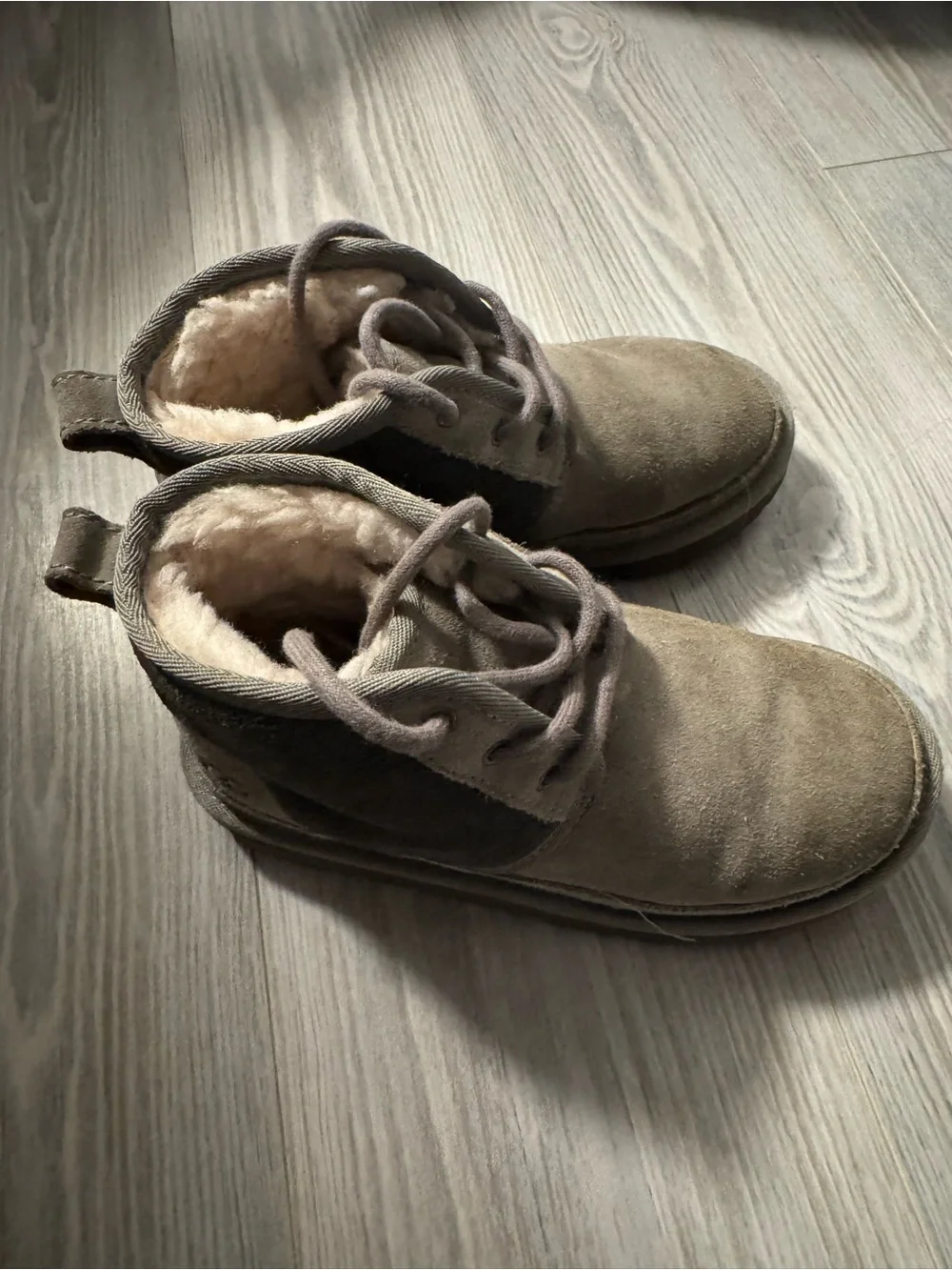 UGG cozy kids